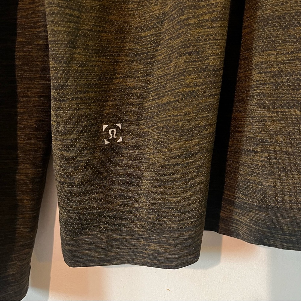 Lululemon | 1/4 Zip Up Long Sleeve - Picture 12 of 14